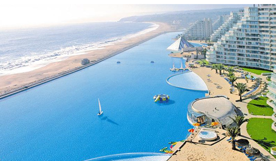 Bể bơi nước mặn lớn nhất Việt Nam
